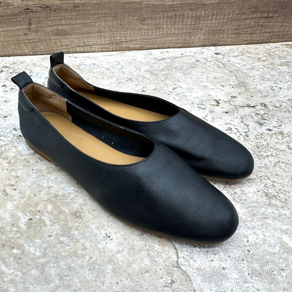 Everlane Classic Black Loafers
